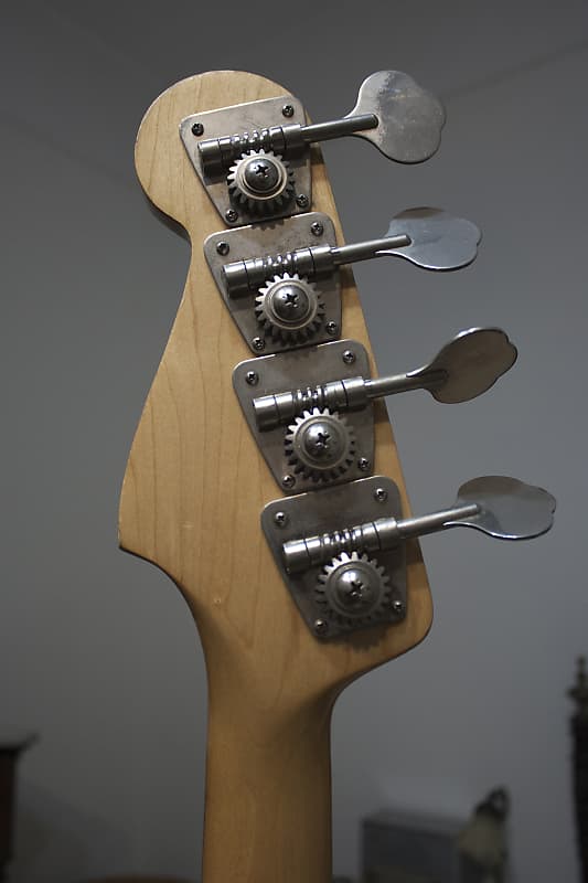 Squier SQ series Precision Bass by Fender Made in Japan 1983