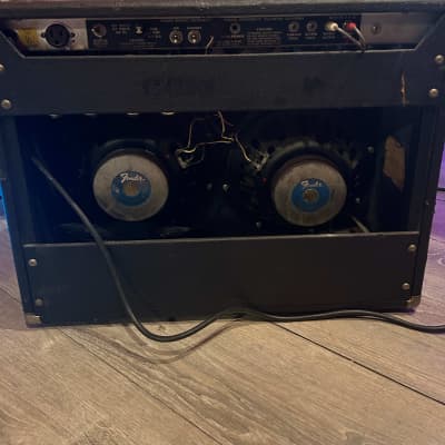 Fender Twin Reverb 2-Channel 100-Watt 2x12" Guitar Combo 1972 - 1976 - Silverface image 4