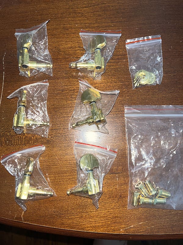 Machine Heads/Tuning Pegs for Takamine Acoustic/Electric Reverb