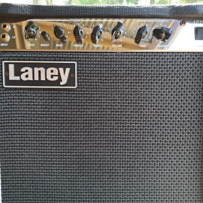 Laney VC15-110 15-Watt 1x10