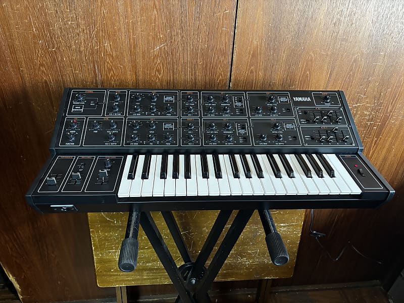YAMAHA CS-15 CS 15 vintage analog synthesizer w/ case | Reverb