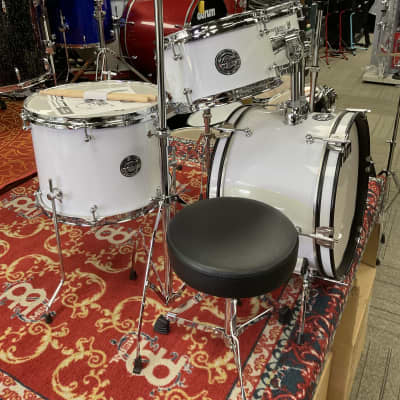 ddrum ddrum D1 Junior 5-Piece Drum Set w/ Hardware and Cymbals, Gloss White 2022 - Gloss White image 2