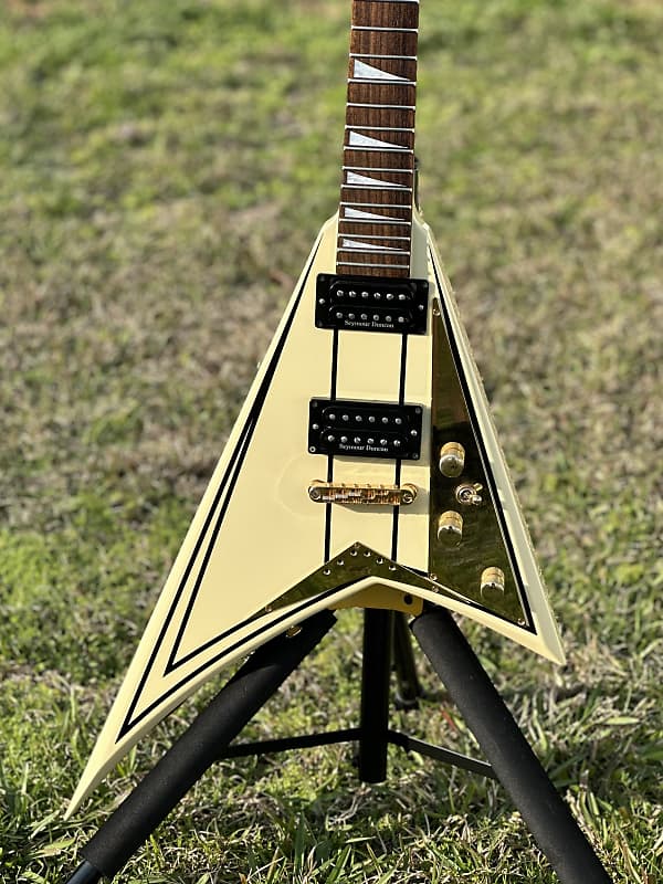 2007 Jackson RR5 randy rhoads flying v ivory black gold guitar made in Japan MIJ (Jacksonville FL) image 1