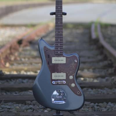 Fender Custom Shop '66 Jazzmaster Journeyman Relic - Charcoal frost Metallic Over Chocolate 3-Tone Sunburst image 19