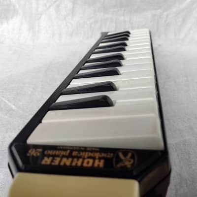 Vintage HOHNER Melodica Piano 26 Black With Case , Made in Germany