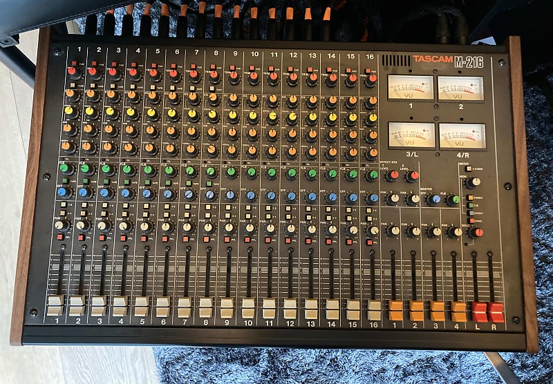 ジャンク TASCAM TASCAM M-216 ミキサー PROFESSIONAL MIXER TASCAM M-216 | eBay