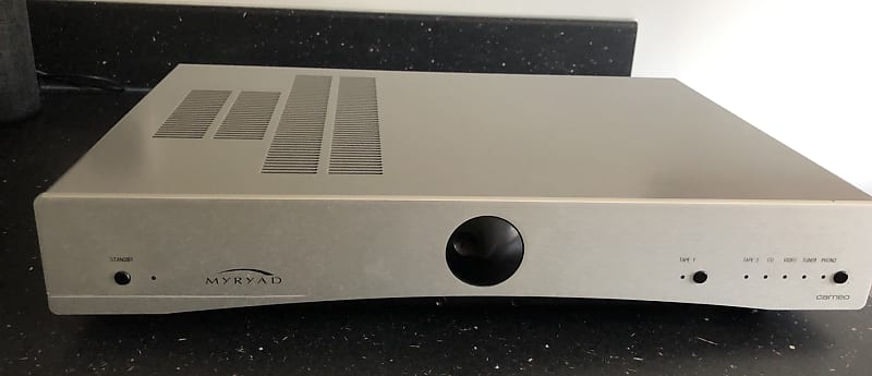 Myryad Cameo Amplifier 1990's Silver