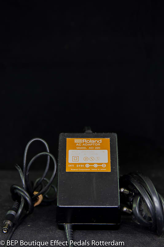 Roland ACI-220 AC Adapter 1994 Japan image 1