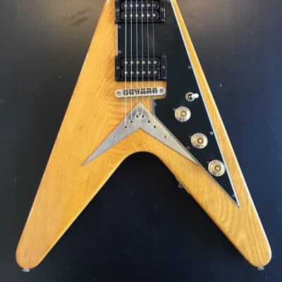 Greco フライングV  FV-900 ジャパンビンテージ 1978 Greco FV-900 Flying V Vintage Guitar w/ Case, Japan