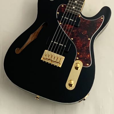 Moon bass guitars, electric guitars