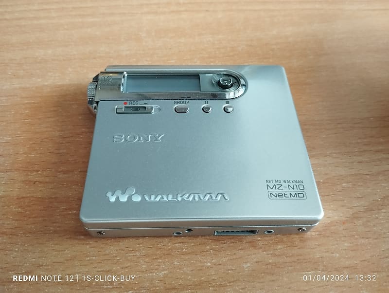 Sony MZ N10 1999 - Sony Walkman Net MD Portable mini disc Player MZ- N10  silver working video test