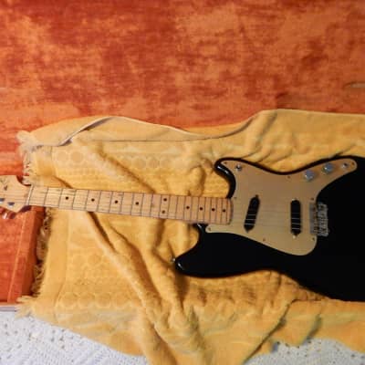 1958 FENDER DUO-SONIC with ORIGINAL FACTORY CASE! for sale
