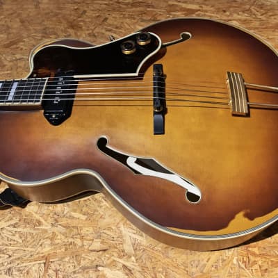 Levin 18" Jazz Guitar, Gibson Super 400, Sunburst image 4
