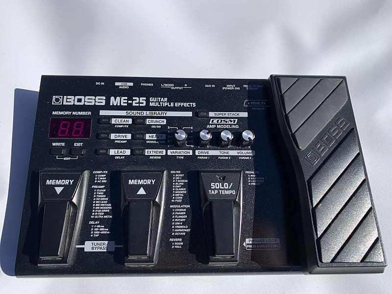 Boss ME-25 Multi Effects | Reverb