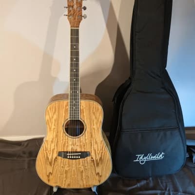 Monoprice Acoustic Guitar - Quilted Ash With Fishman Pickup Tuner and Gig Bag image 3