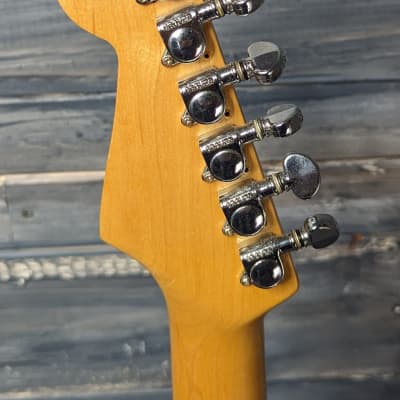 Used Squier 1985 MIJ Stratocaster with Hard Case image 13