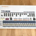 Roland TR-909 1983
