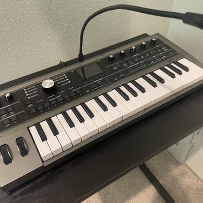 KORG microKORG 2 - Limited Edition Black | Reverb KORG microKORG 2 - Limited Edition Black | Reverb