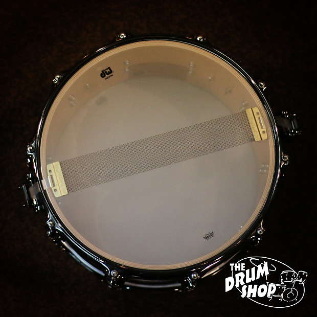 DW Collectors Exotic Snare Santos Rosewood, Black Nickel DW Collectors Exotic Snare Santos Rosewood, Black Nickel