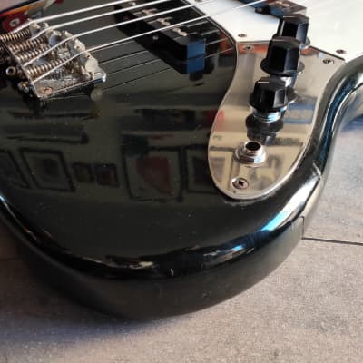 1993 Squier (Fender Japan) Silver Series Jazz Bass (Black