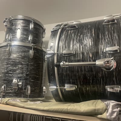 Ludwig Classic maple Black oyster Pearl image 1