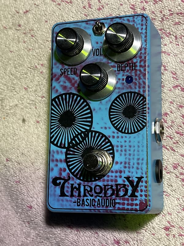 BASIC AUDIO throbby トレモロ fender vintage BASIC AUDIO throbby トレモロ fender vintage