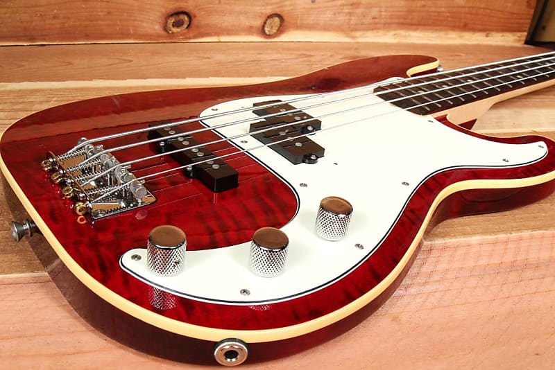 FENDER 2006 AERODYNE PRECISION BASS Flame Maple Top Red Foto FMT