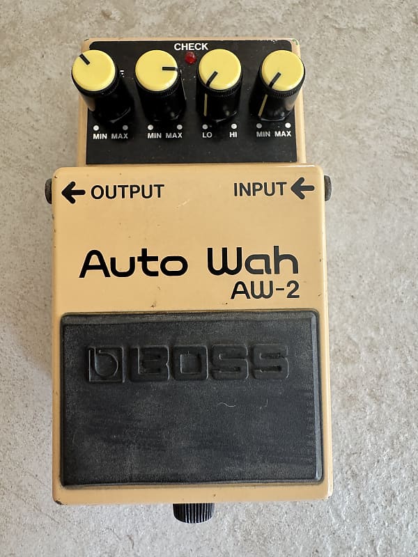 Boss AW-2 Auto Wah