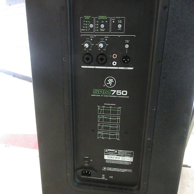 Mackie SRM750 1600 Watt Dual 15