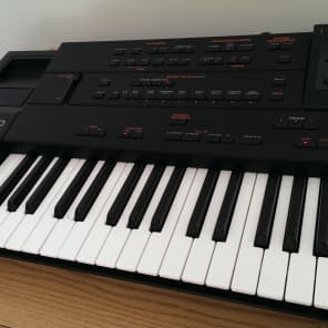 Roland  G-800  64-Voice Arranger Workstation Synthesizer Keyboard / LOOK image 9