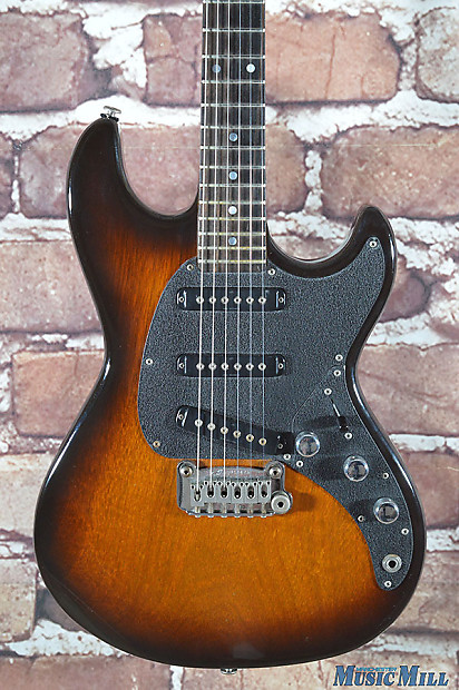 1982 G&L S-500 Mahogany Electric Guitar Vintage Sunburst