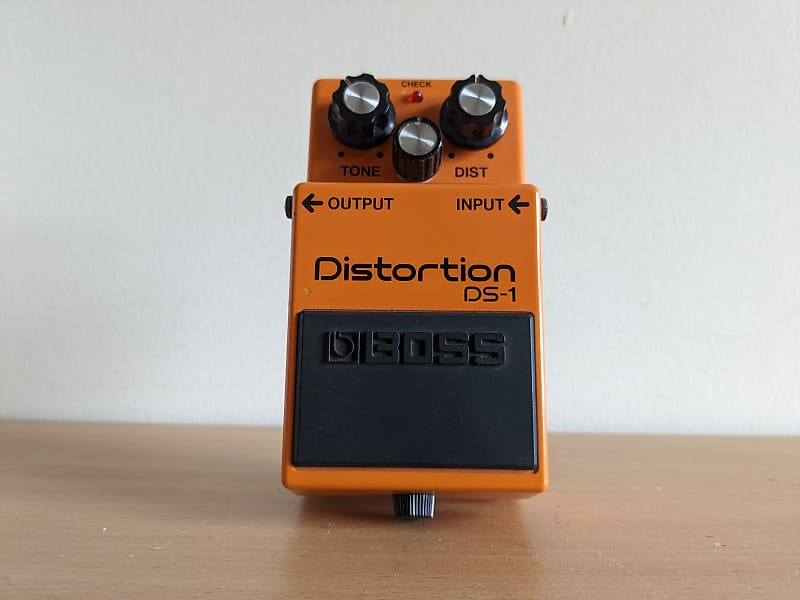 Boss DS-1 DS1 Vintage Distortion Guitar Pedal, Made in Japan 1986