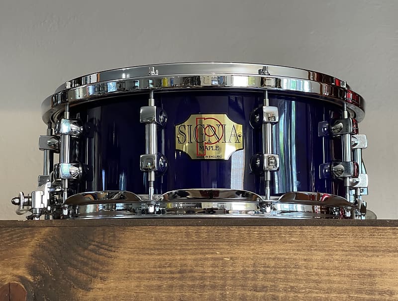 1990's Premier Signia Maple 5.5x14 Sapphire Lacquer Maple Snare