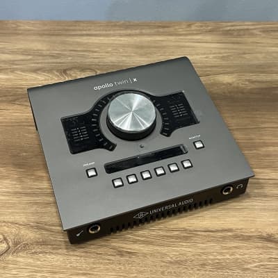 Universal Audio Apollo Twin X DUO Thunderbolt 3 Audio Interface 