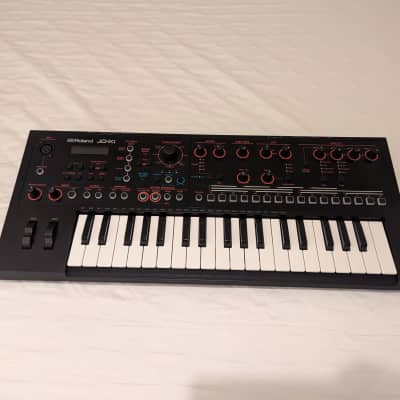 Roland JD-Xi 37-Key Analog/Digital Crossover Synthesizer 2015 - Present - Red