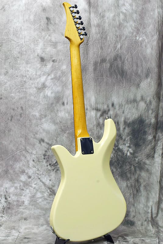 Crews Maniac Sound Dove Master P-90 W