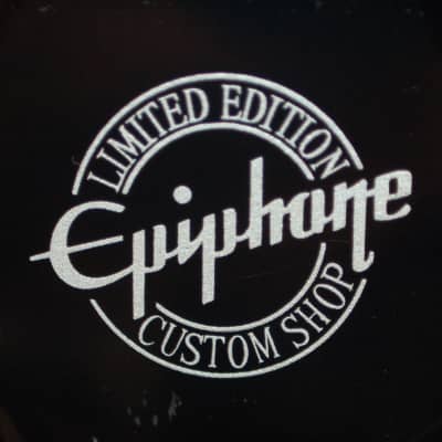 2008 Epiphone Limited Edition Custom Shop Les Paul Custom Silverburst Pro Setup SKB Hardshell Case image 9