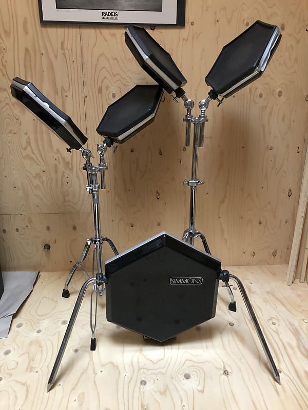 Simmons SDS-V Module + Original Pad Drumset (4 toms/snare + Kick - 2 stands  / Serviced / Warranty)