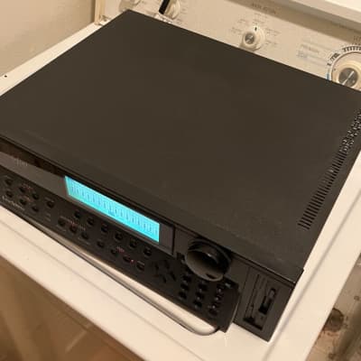 E-MU Systems E6400 Ultra Rackmount 128-Voice Sampler Workstation 1999 - Black