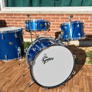 1959/60 Gretsch Round Badge Broadkaster Name-Band Drum Set - Blue Glass Glitter 22/13/16/5x14 Snare image 2