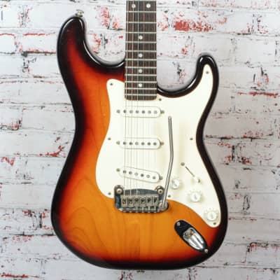 完璧ストラト∼超絶レア/G&L Legacy USA リアハム グリーン 完璧ストラト∼超絶レア/G&L Legacy USA リアハム グリーン 完璧