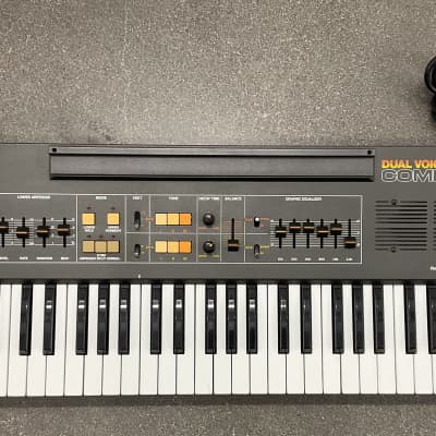 Roland HP-30 Electric Piano 61-Key Piano Plus 30 1980s | Reverb