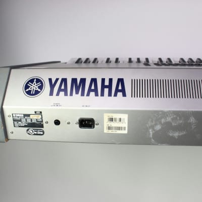 Yamaha Motif 8