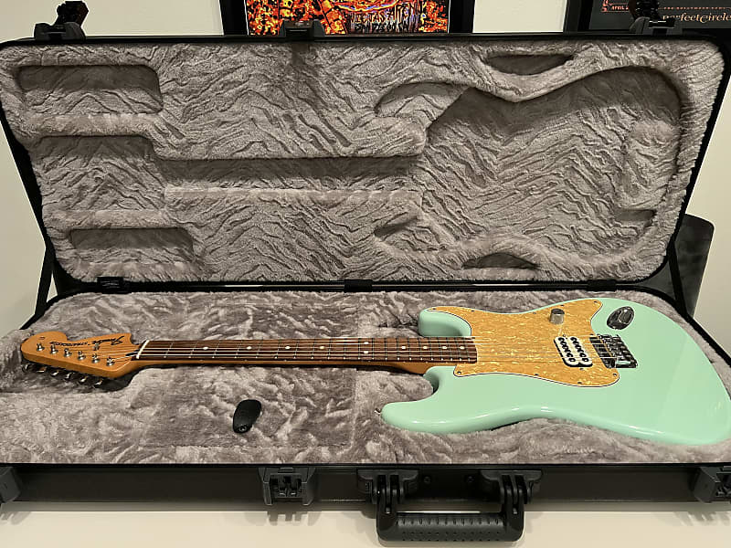 2002 Fender Tom DeLonge Stratocaster | Artist Series | Reverb