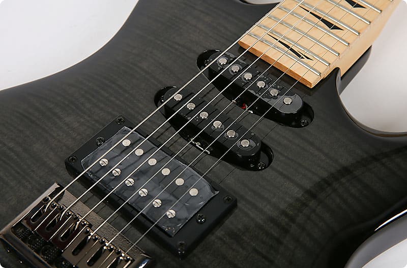 Kramer Striker 211 Super Strat SSH Hardtail Trans Black