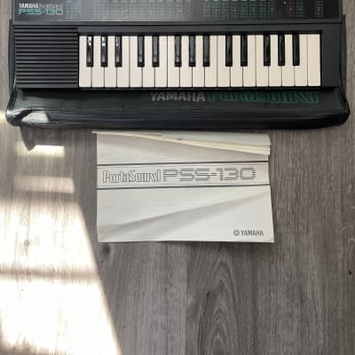 Yamaha PSS-130 Synthesizer 1987 - Black