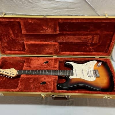 Fretlight 500 Series 2010 - Sunburst Hard Case included for sale