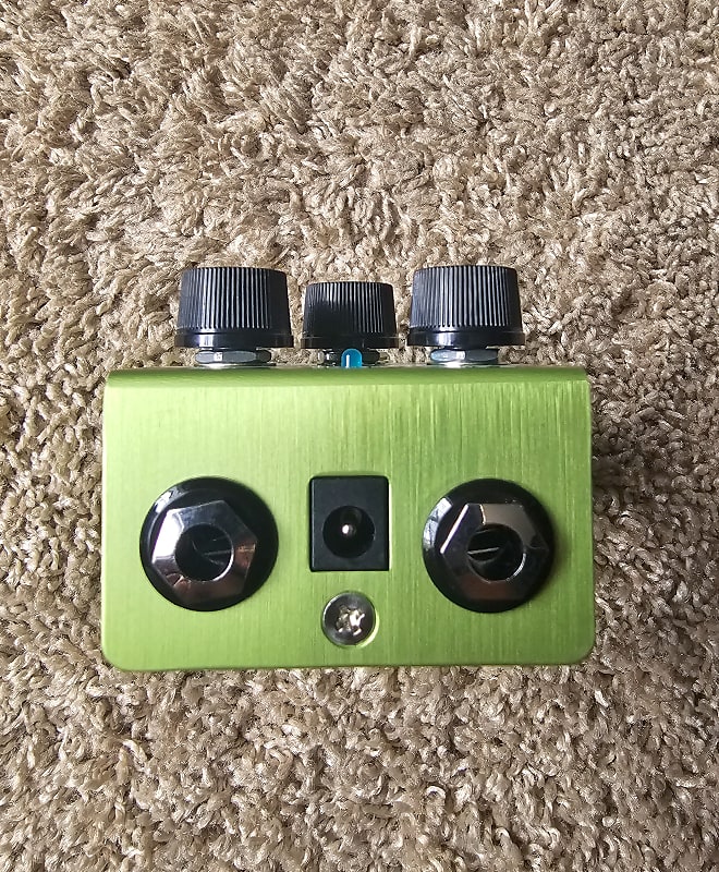 Way Huge Electronics WHE-207 Green Rhino MKIV Overdrive pedal