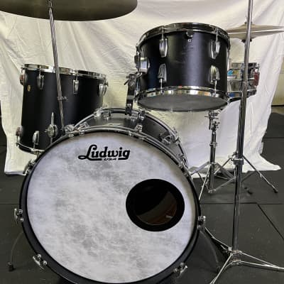 Ludwig Black Panther Super classic 4-piece 22/13/16 with Supersensitive snare and hardware 1960s-70s - Black faux Leather image 1