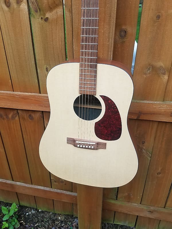 2002 Martin USA Made DXME Dreadnought Flattop Acoustic